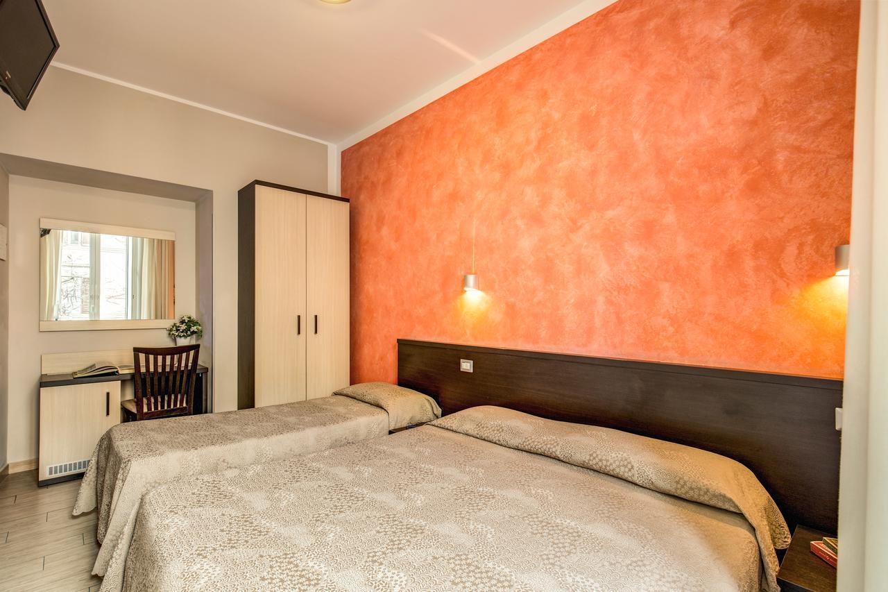 Bed & Breakfast Buonarroti Rome