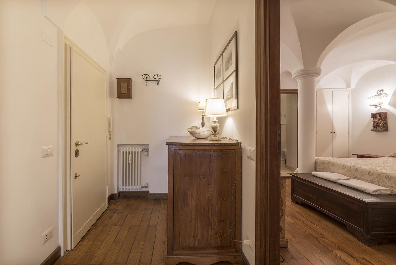 Navona Art Apartment *
