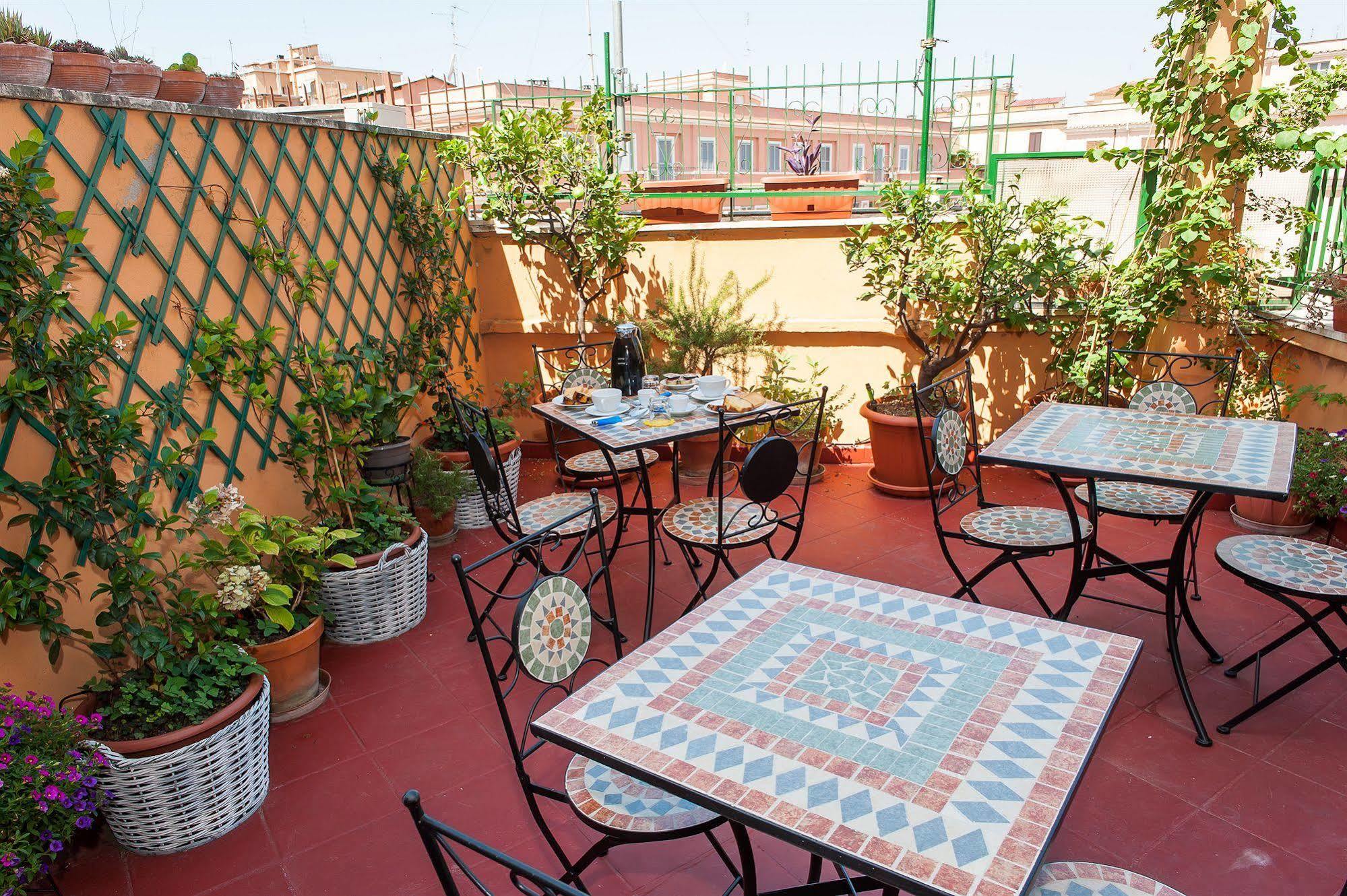 Apartment Casa Via Cesena Rome