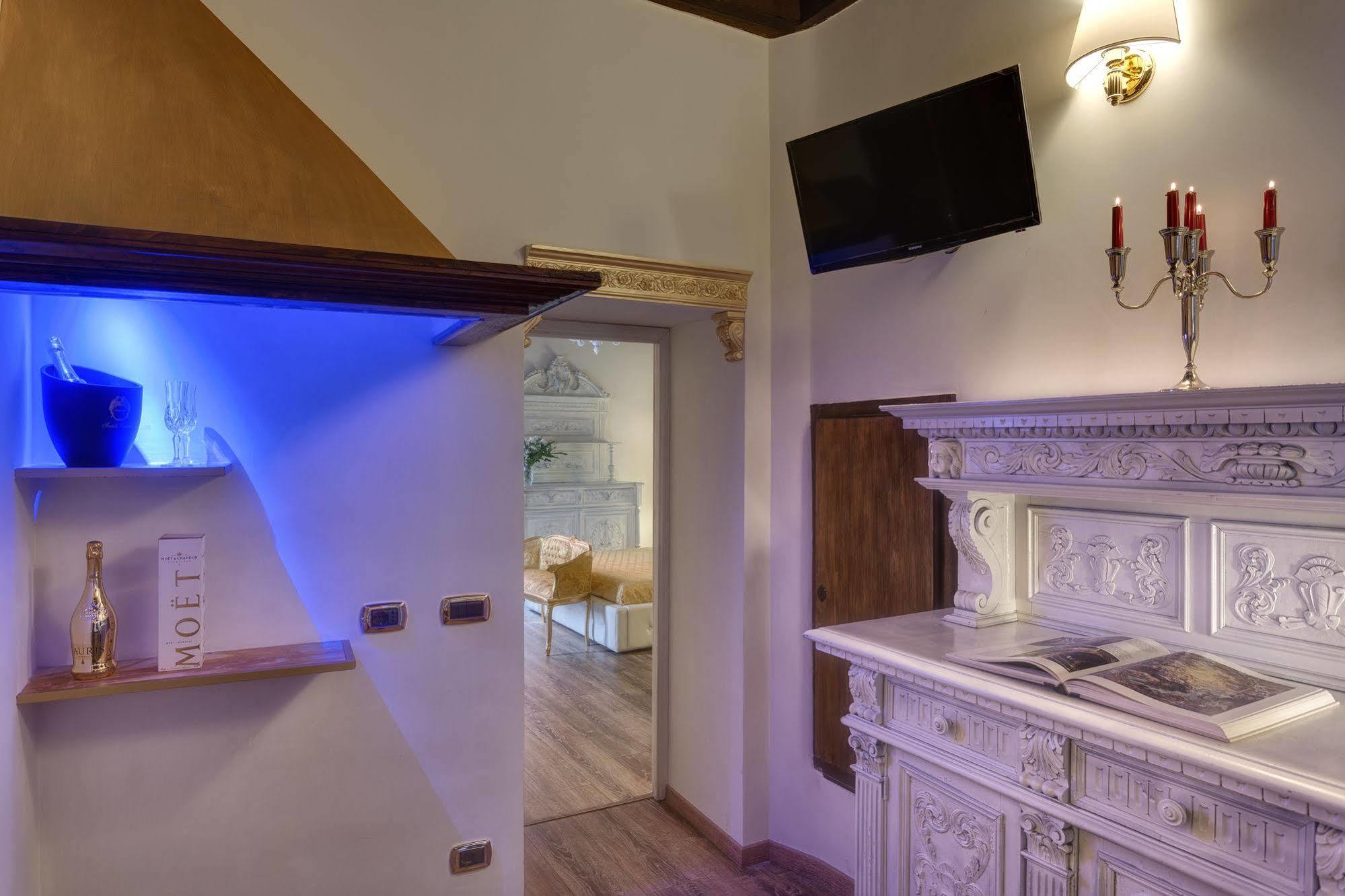 Tolentino Guest house 3*