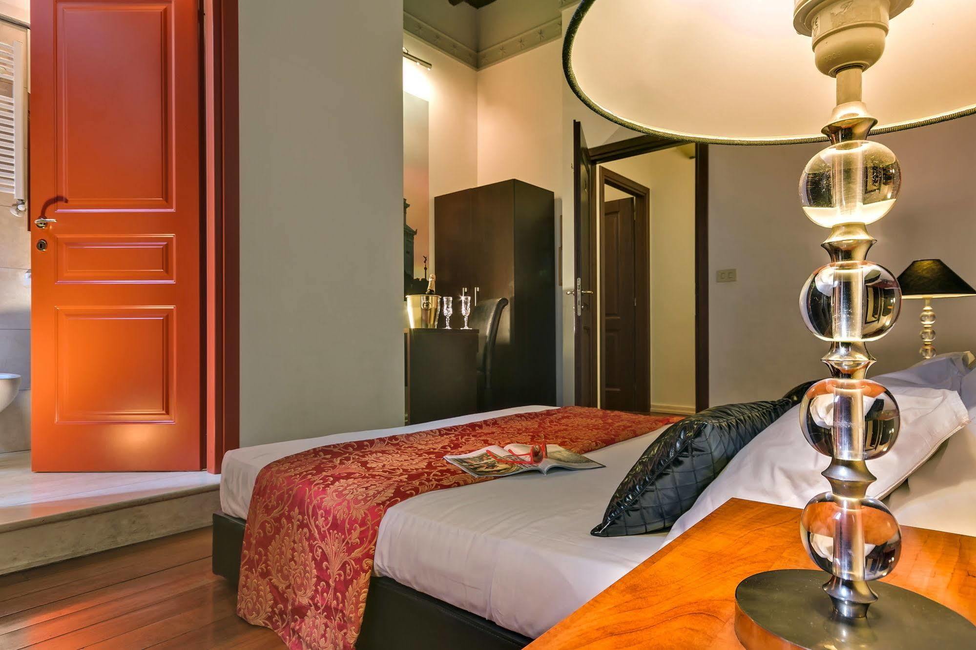 Tolentino Guest house 3*