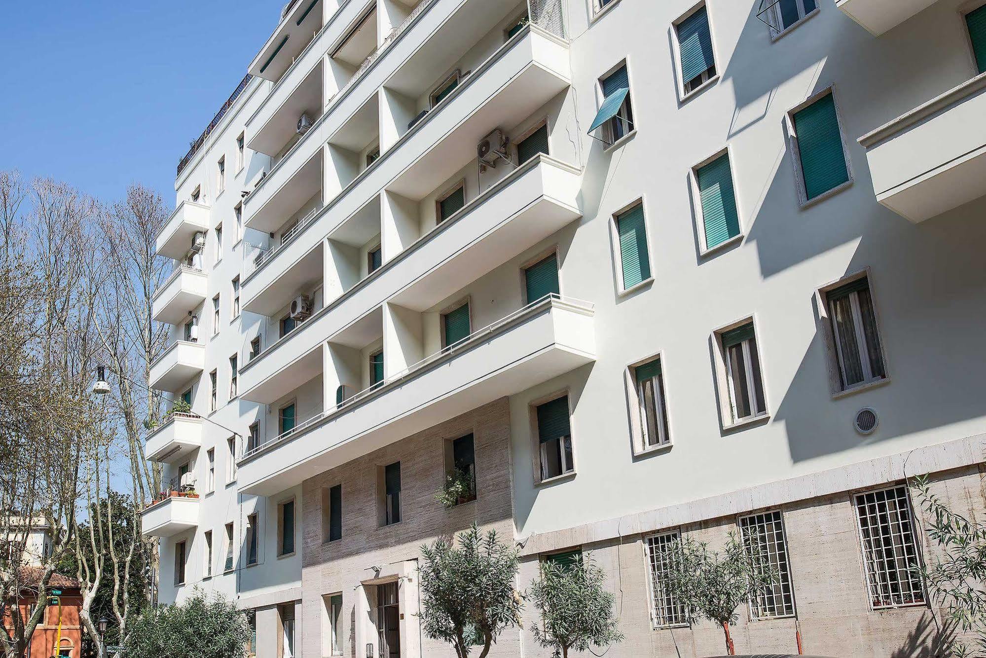 94rooms Vatican - Vigliena 2* Rome