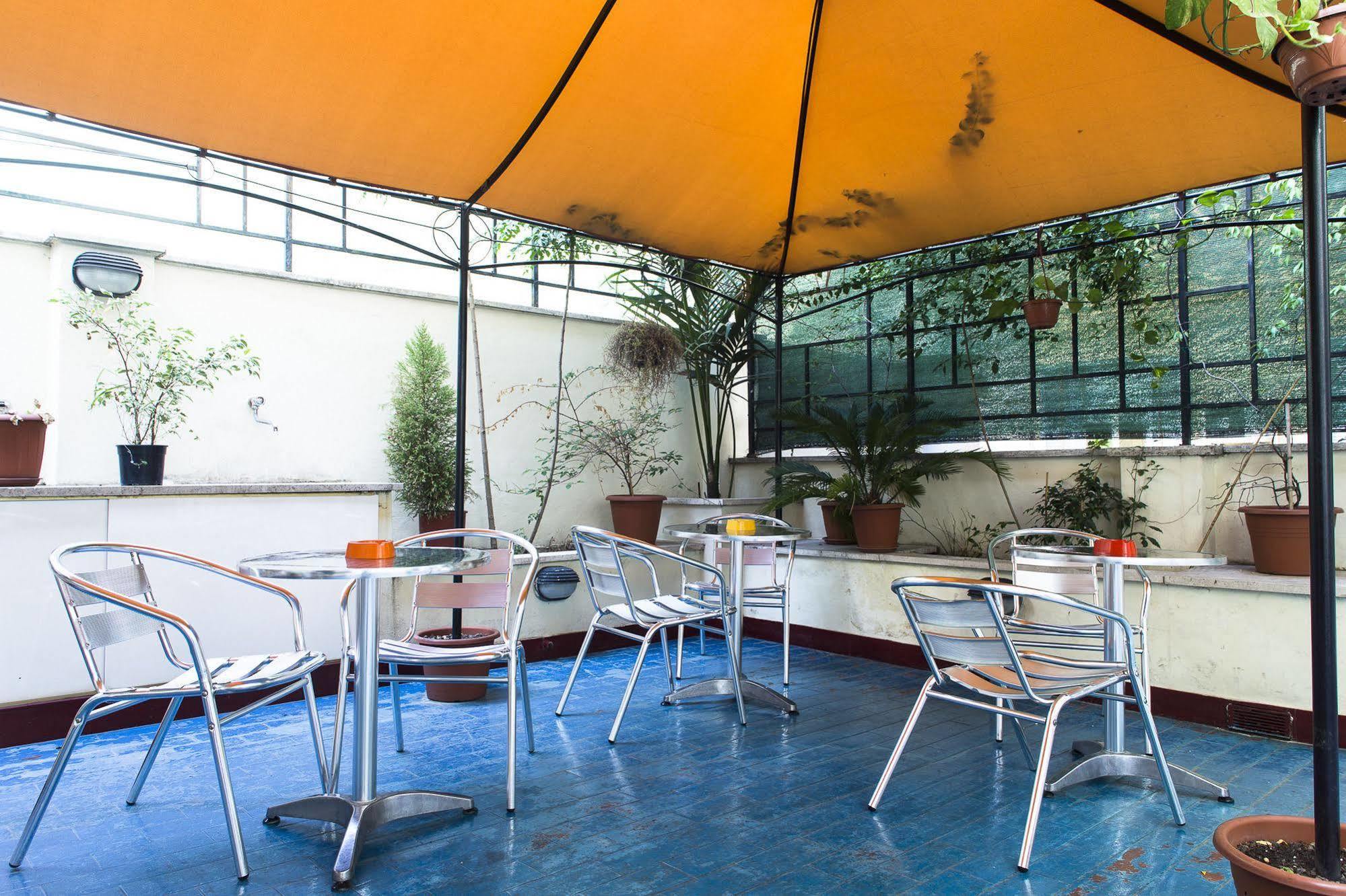 Hotel Toffa Place In Rome