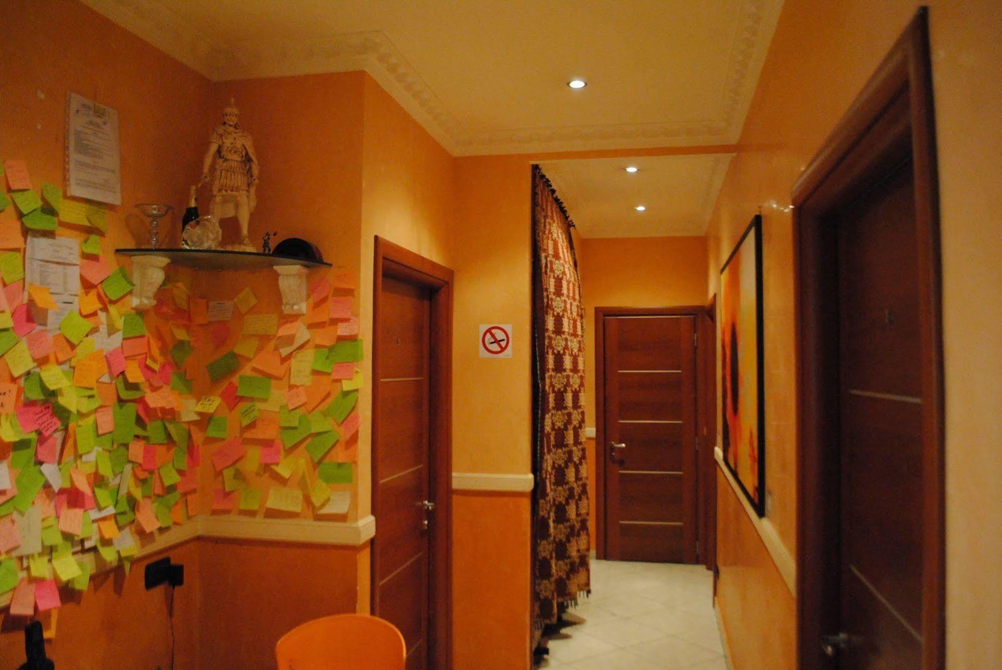 Guest house Gladiator 2*