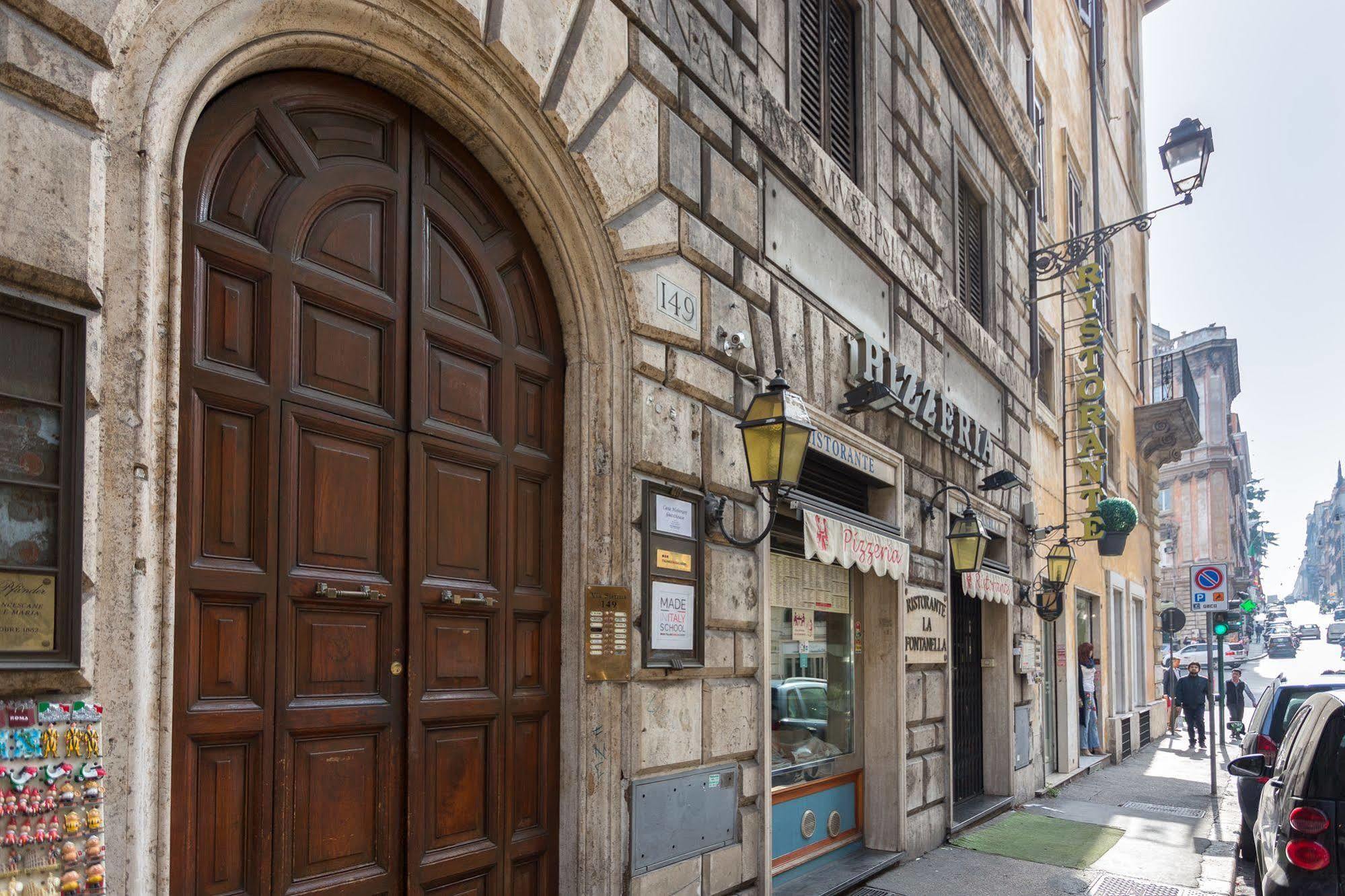 Casa Heberart Sistina Guest house 2*