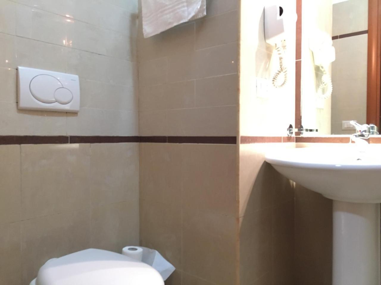 Hotel Toffa Place In Rome