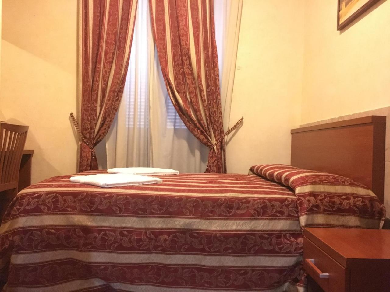 Hotel Toffa Place In 2*