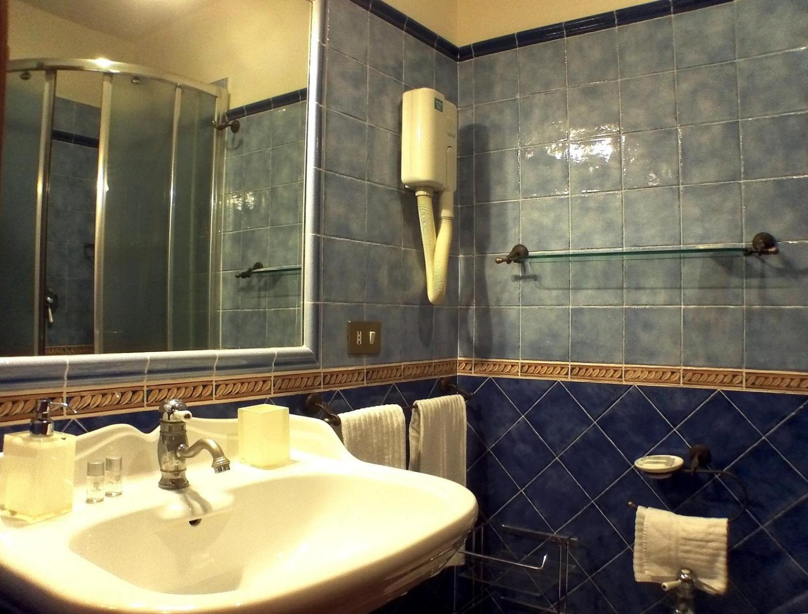 Domus Livia 3* Rome