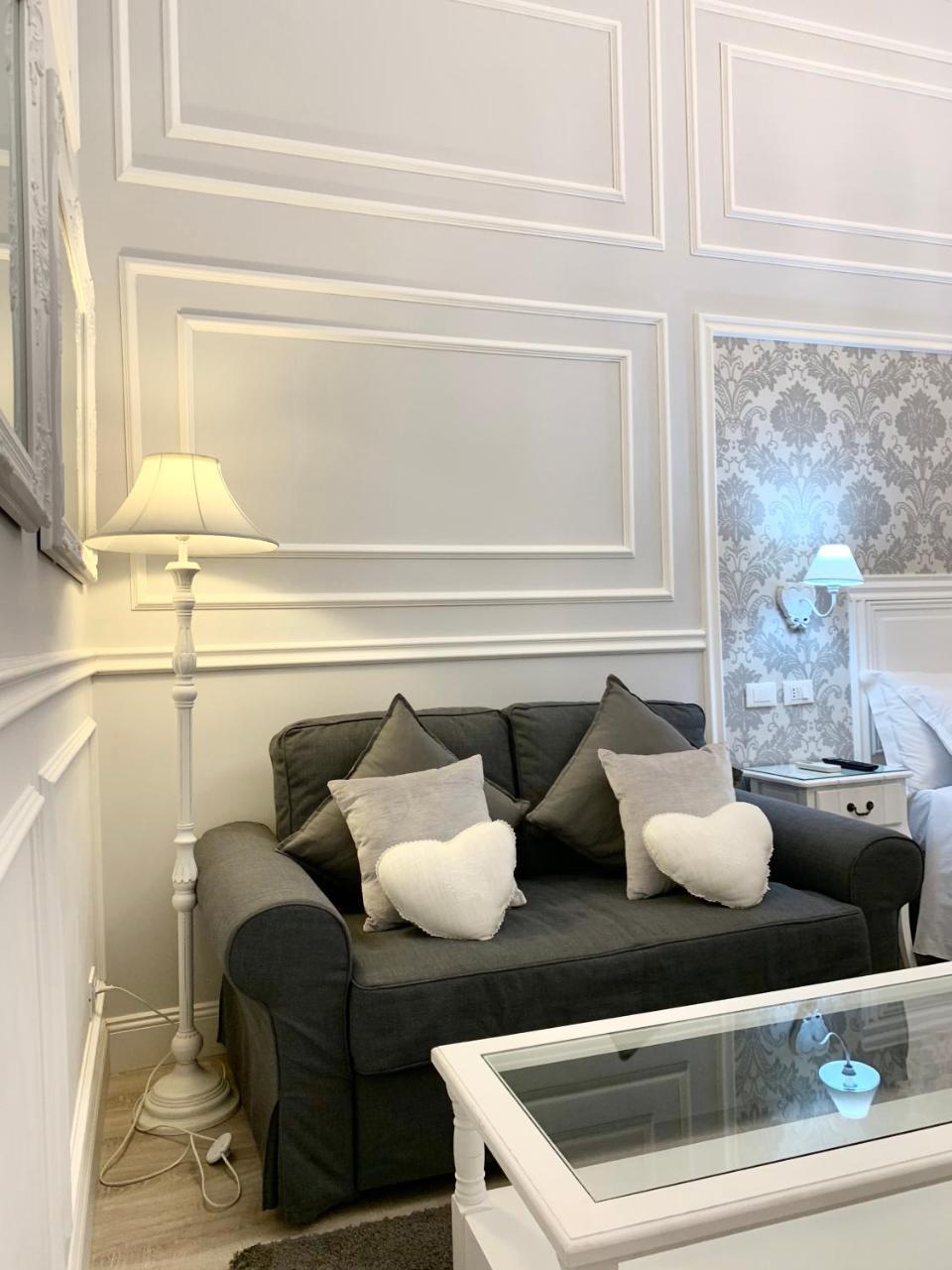 Charme & Chic Luxury Affittacamere Roma