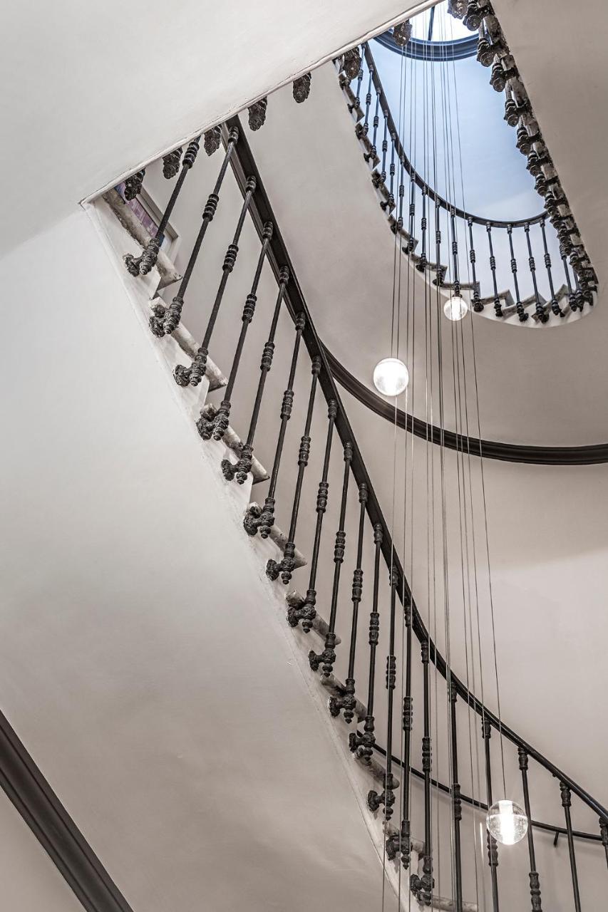 Corso 281 Luxury 5* Rome