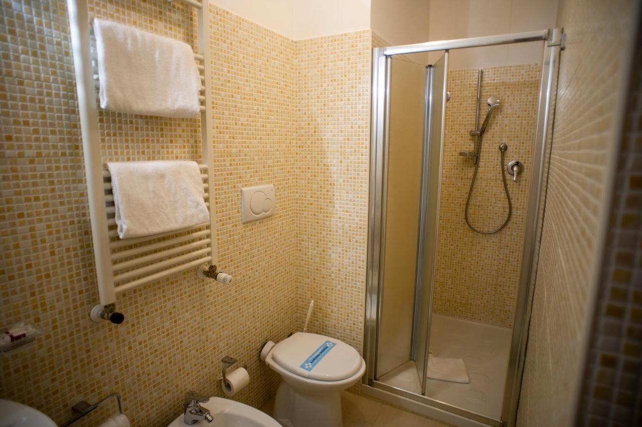 Guest house Cola Di Rienzo Suite Guest House Rome