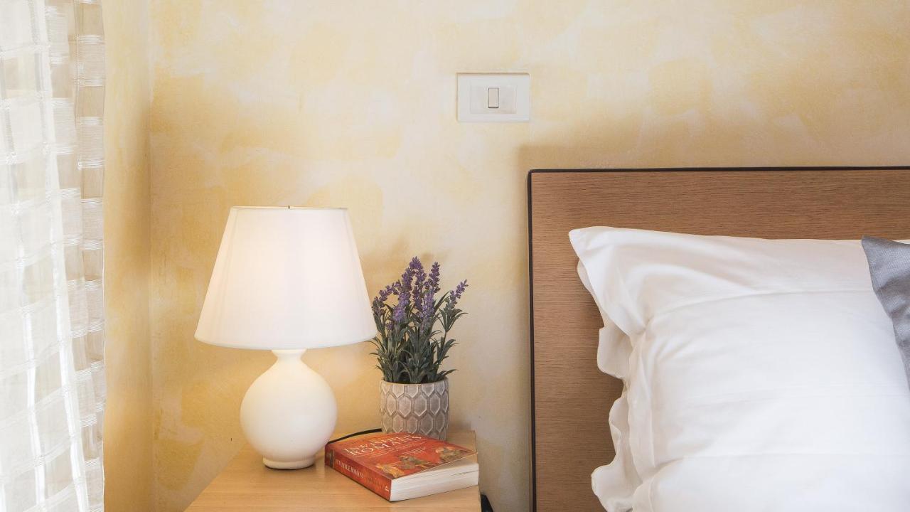 Rental In Rome Luce Apartment Rome