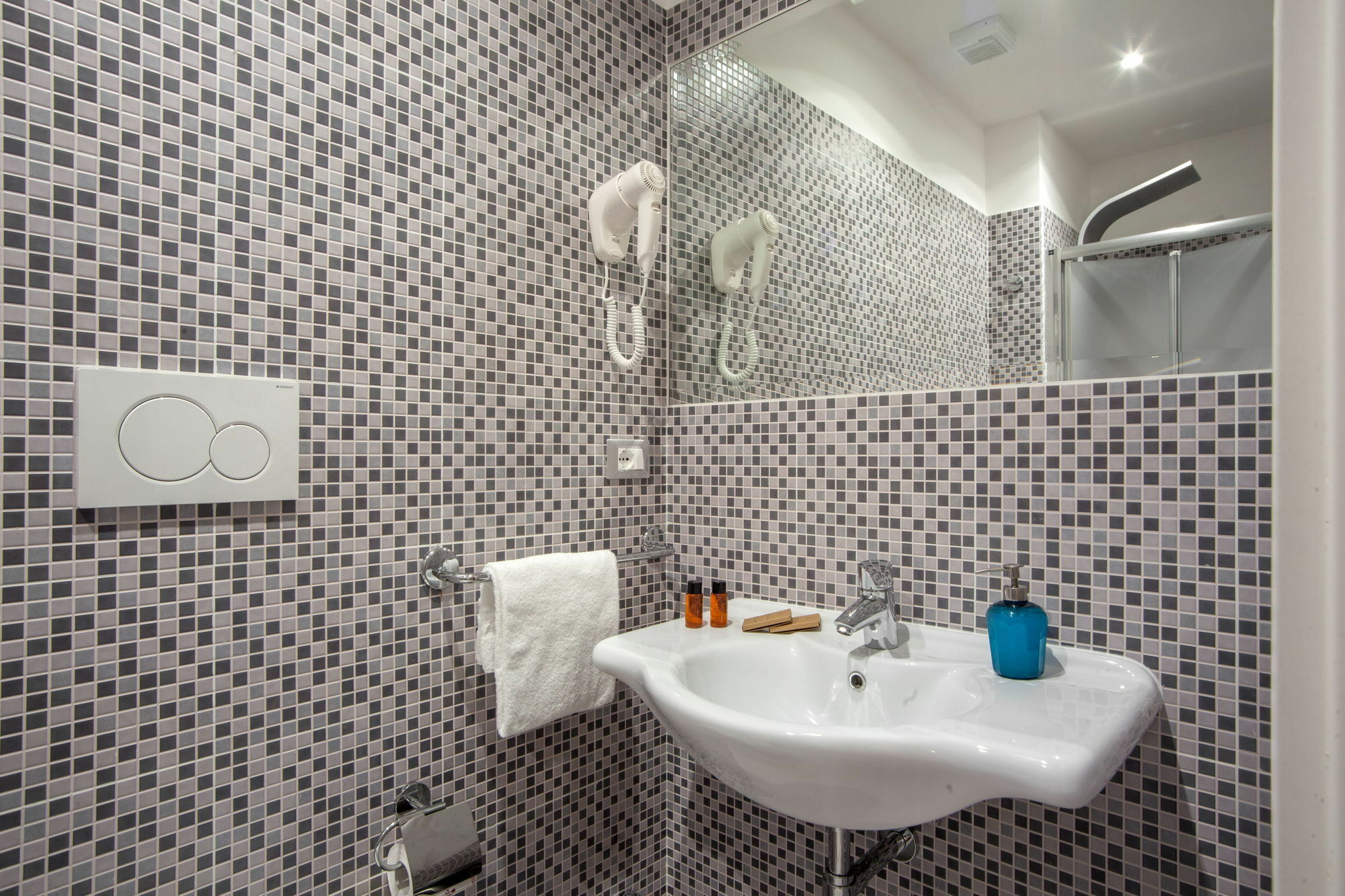 Guest house Frattina Grand Suite Guesthouse 3*
