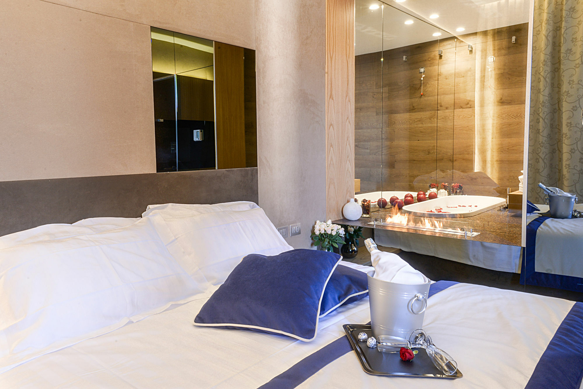 Guest house Sun Luxury Pantheon 3*