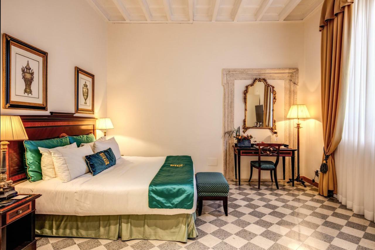 Hotel Eitch Borromini Palazzo Pamphilj 4*