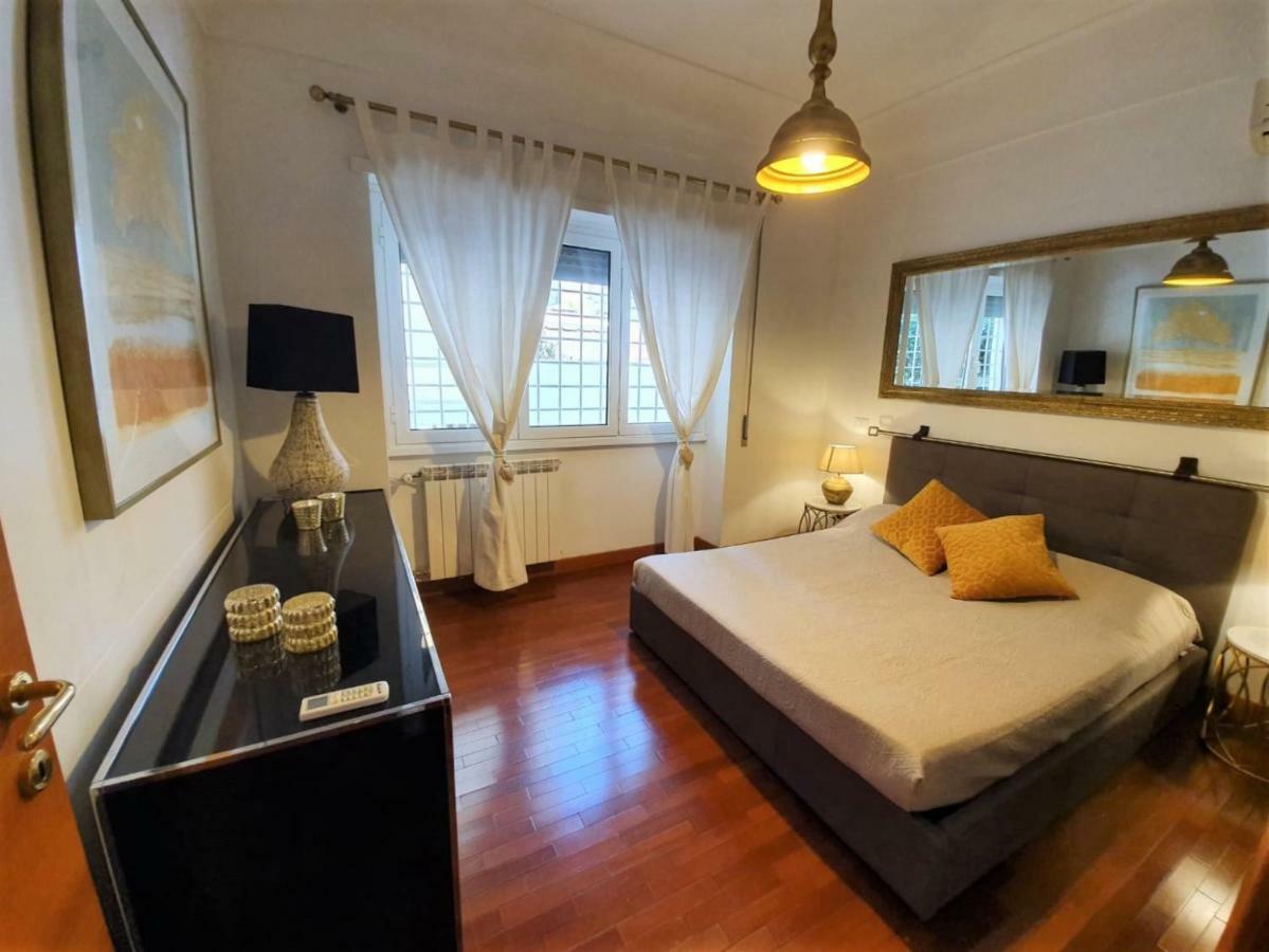 Roman Holidays - Flat Close To St Peter * Rome