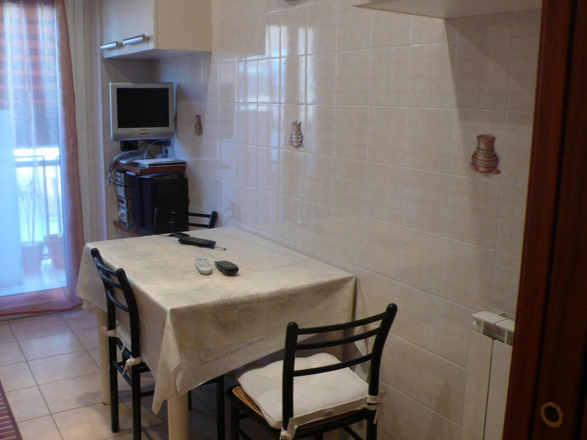 Homestay Via Ugo Betti