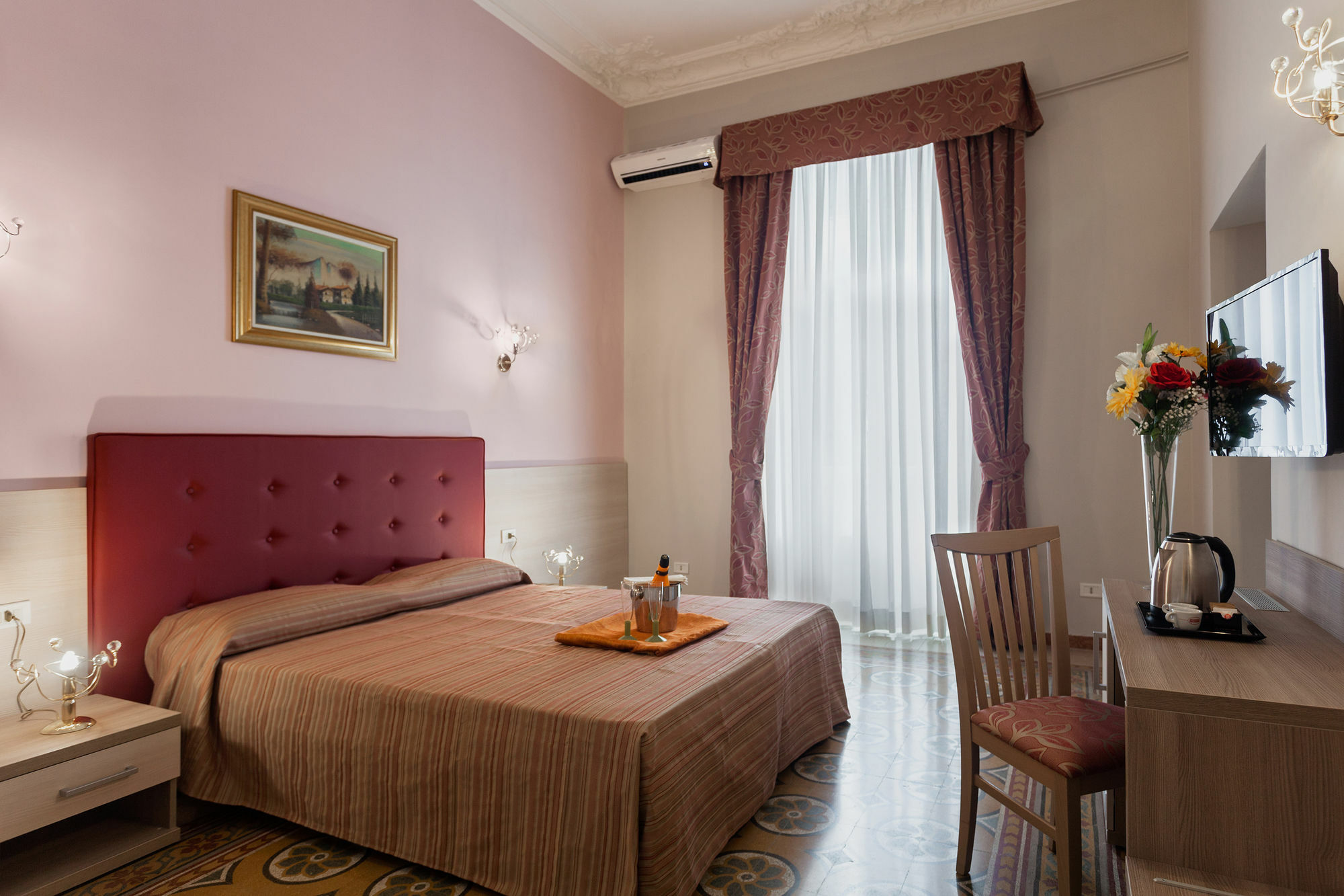 Guest house Domus Napoleone 3*