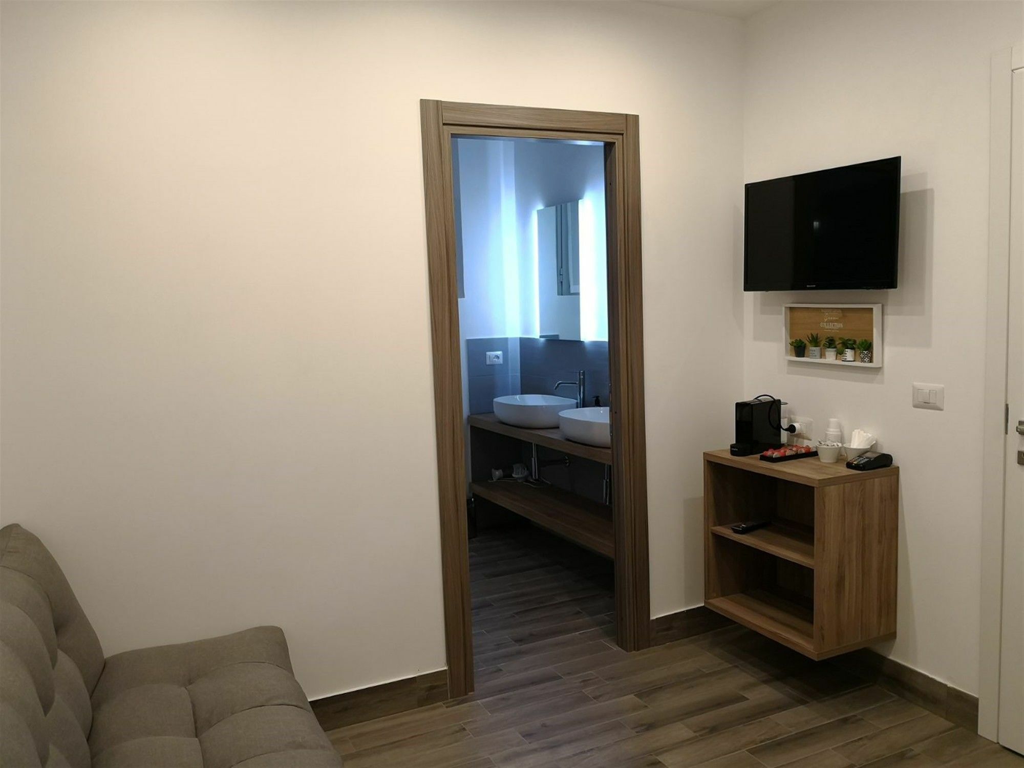Guest house Clementi 18