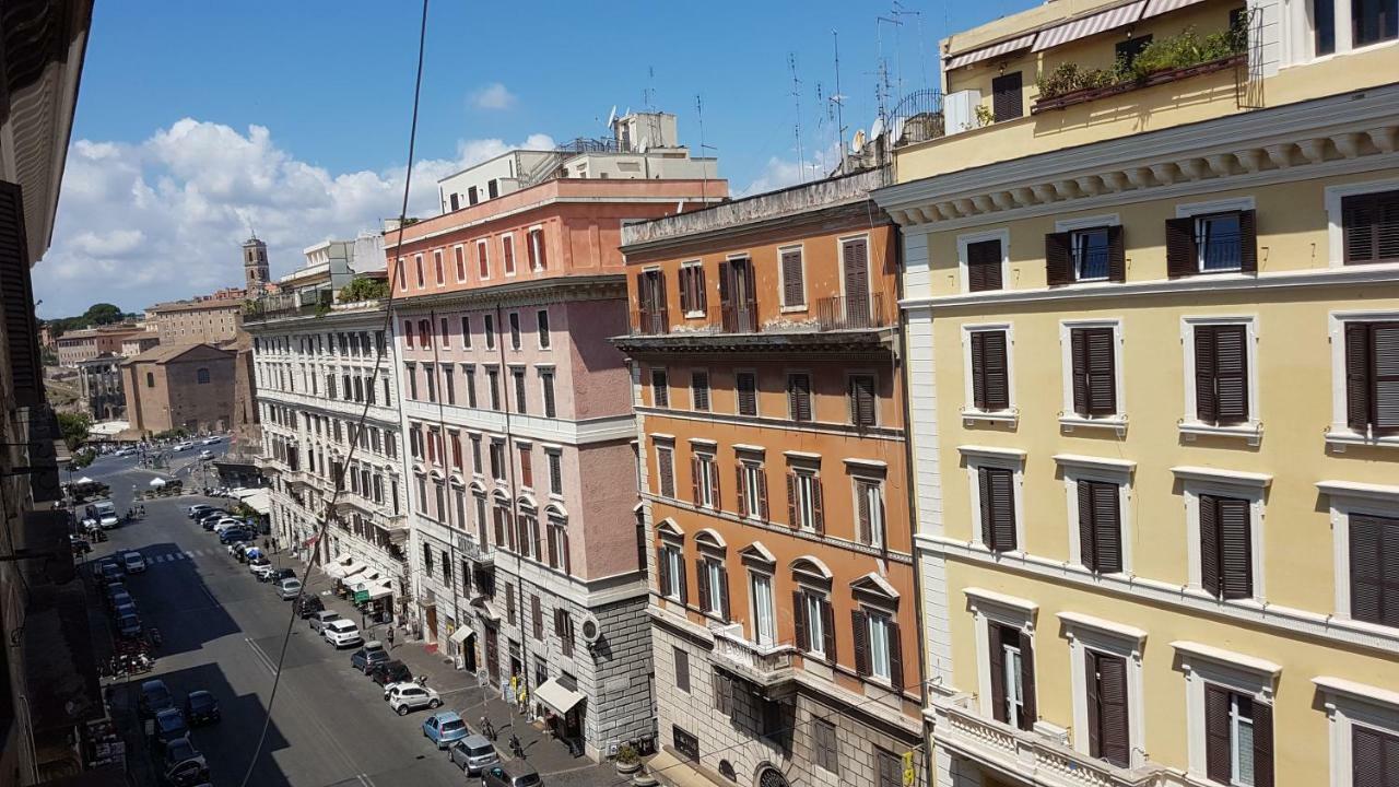 Domus Ferraro 2* Rome