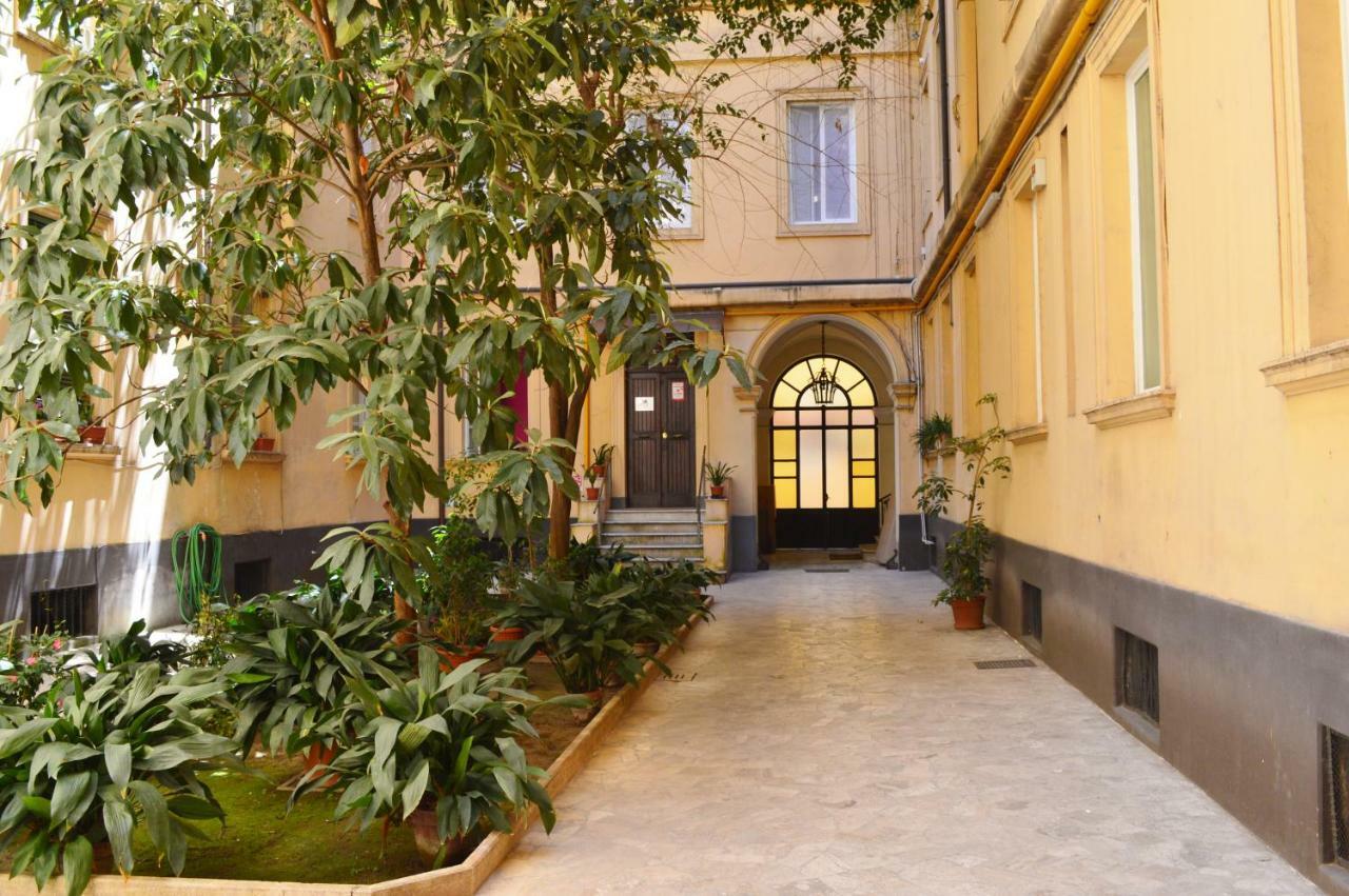 6 Stars Apartment Rome