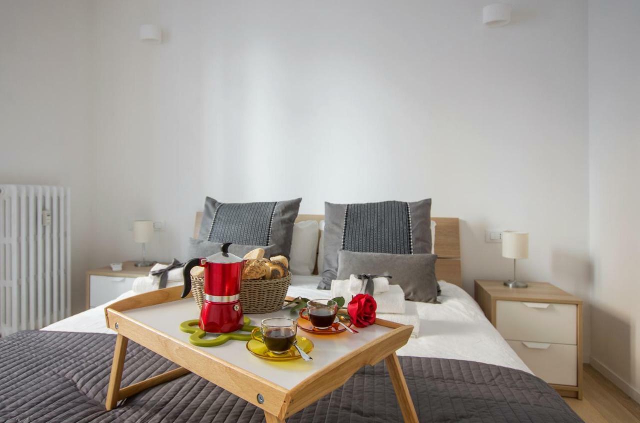 6 Stars Apartment