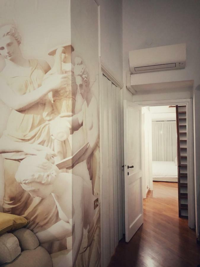 Loveromeapartments Pantheon, Navona Square Apartment