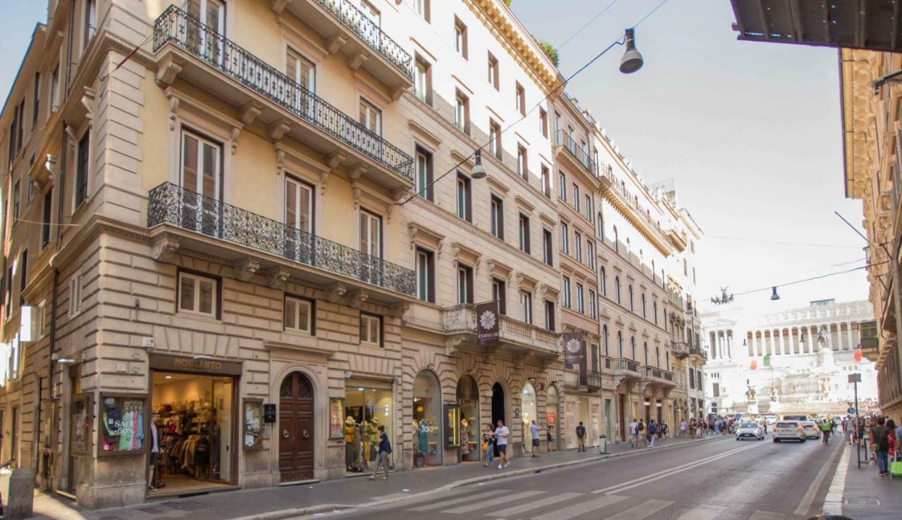 Via Del Corso Apartment Rome