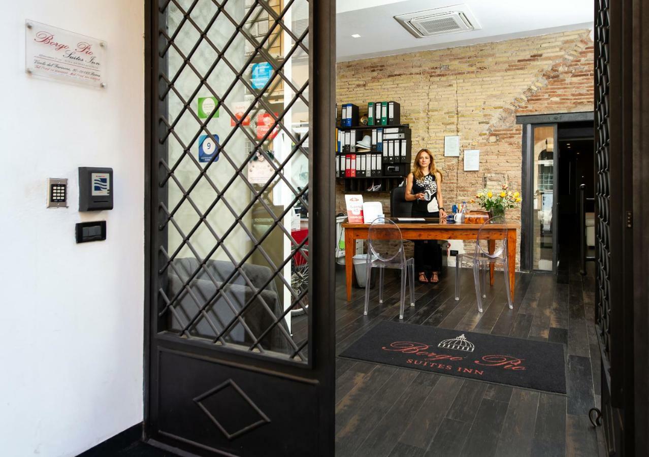 Borgo Pio 2* Rome