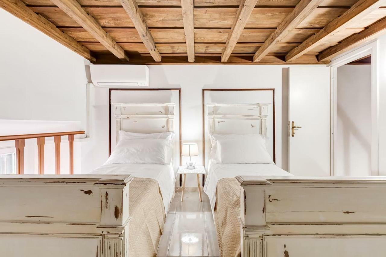 Apartment Loveromeapartments Pantheon, Navona Square Rome