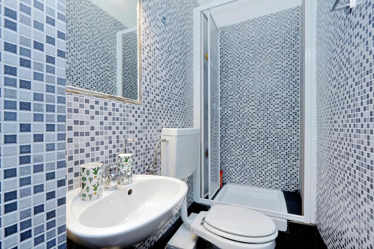 King Vittorio Emanuele's House Apartment Rome