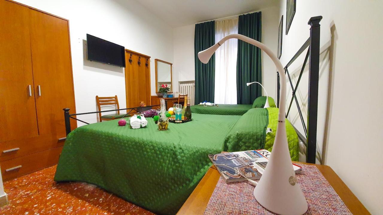 A Casa Simpatia - A Richiesta Parcheggio Gratuito ! Rome