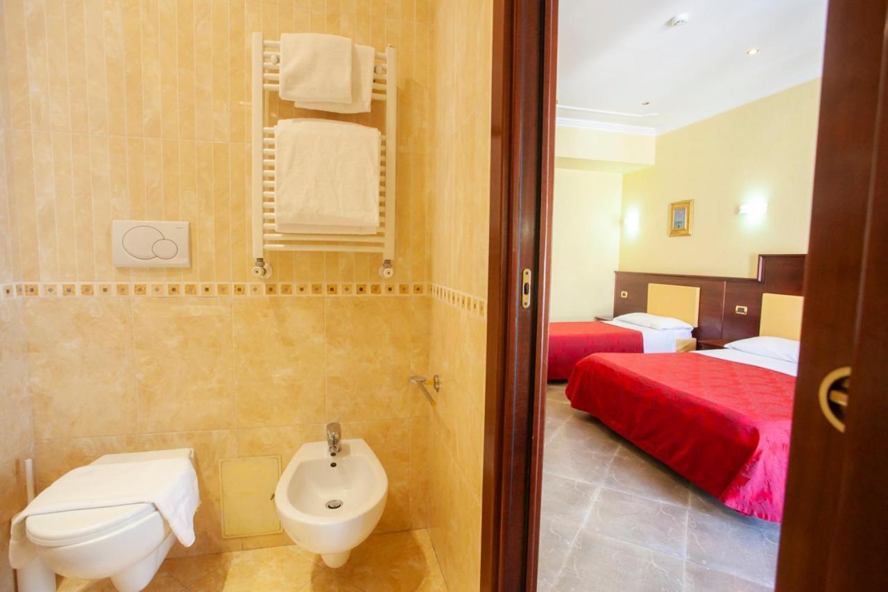 Esposizione Hotel Roma