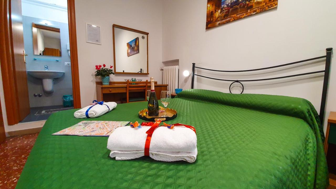 Guest house A Casa Simpatia - A Richiesta Parcheggio Gratuito !