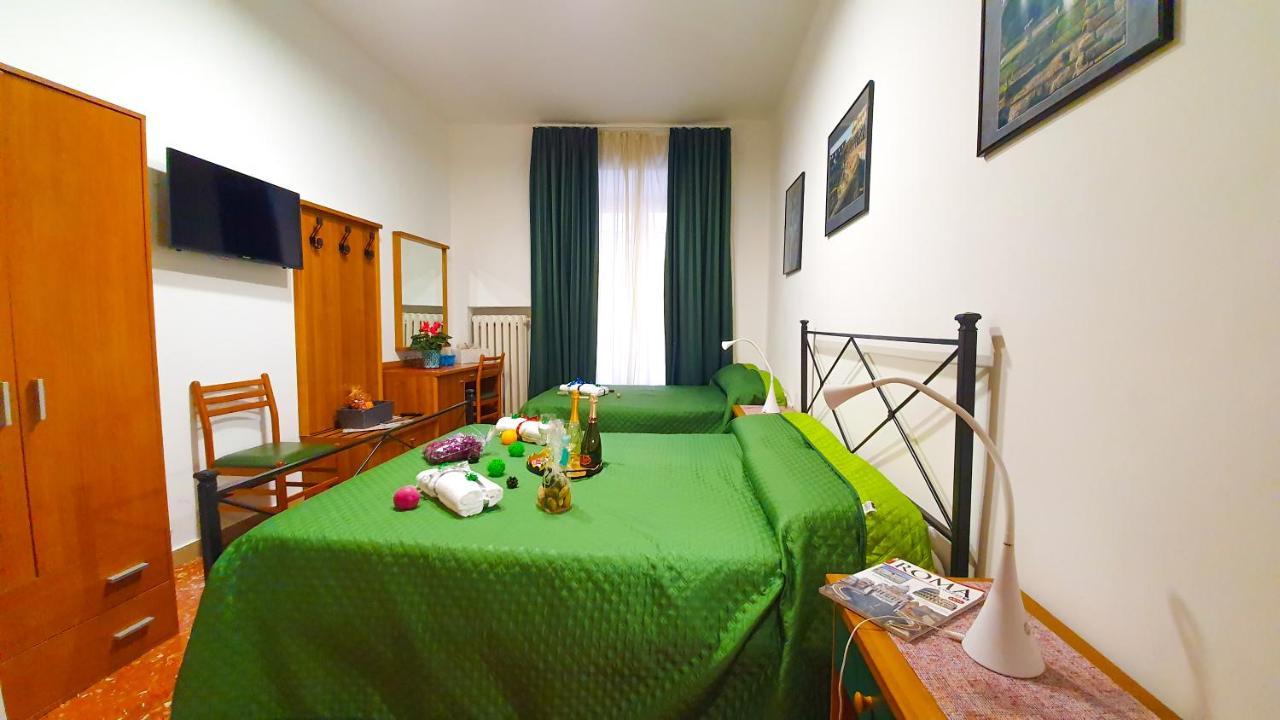 Guest house A Casa Simpatia - A Richiesta Parcheggio Gratuito !