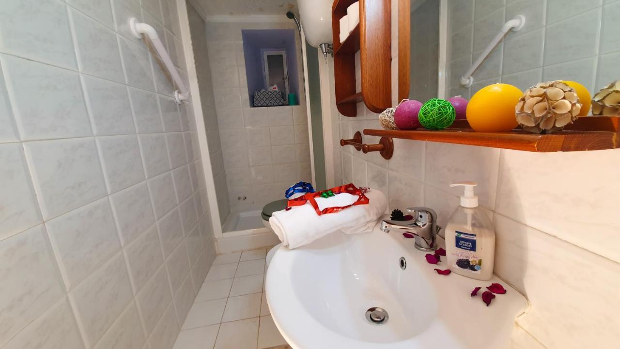 La Casa Verde Roma - Free Secure Parking If You Book 3 Nights * Rome