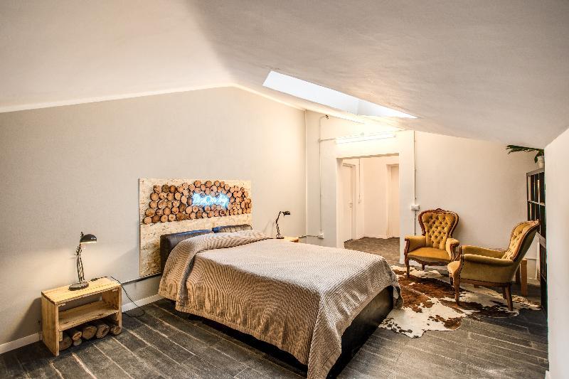 Hostel Trastevere 2 Rome