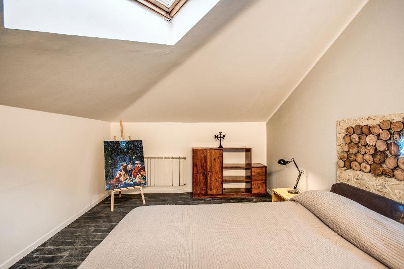 Hostel Trastevere 2 *
