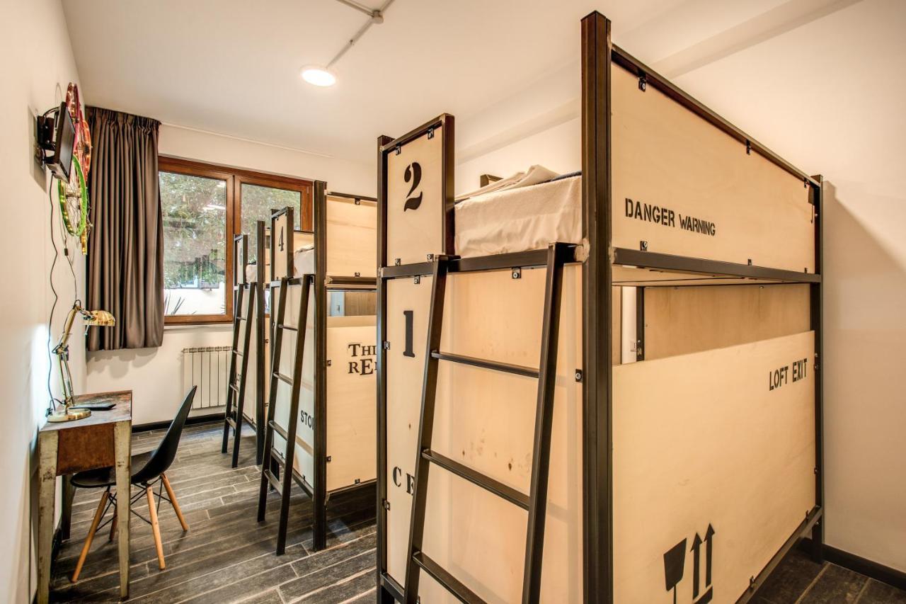 Hostel Trastevere 2 *