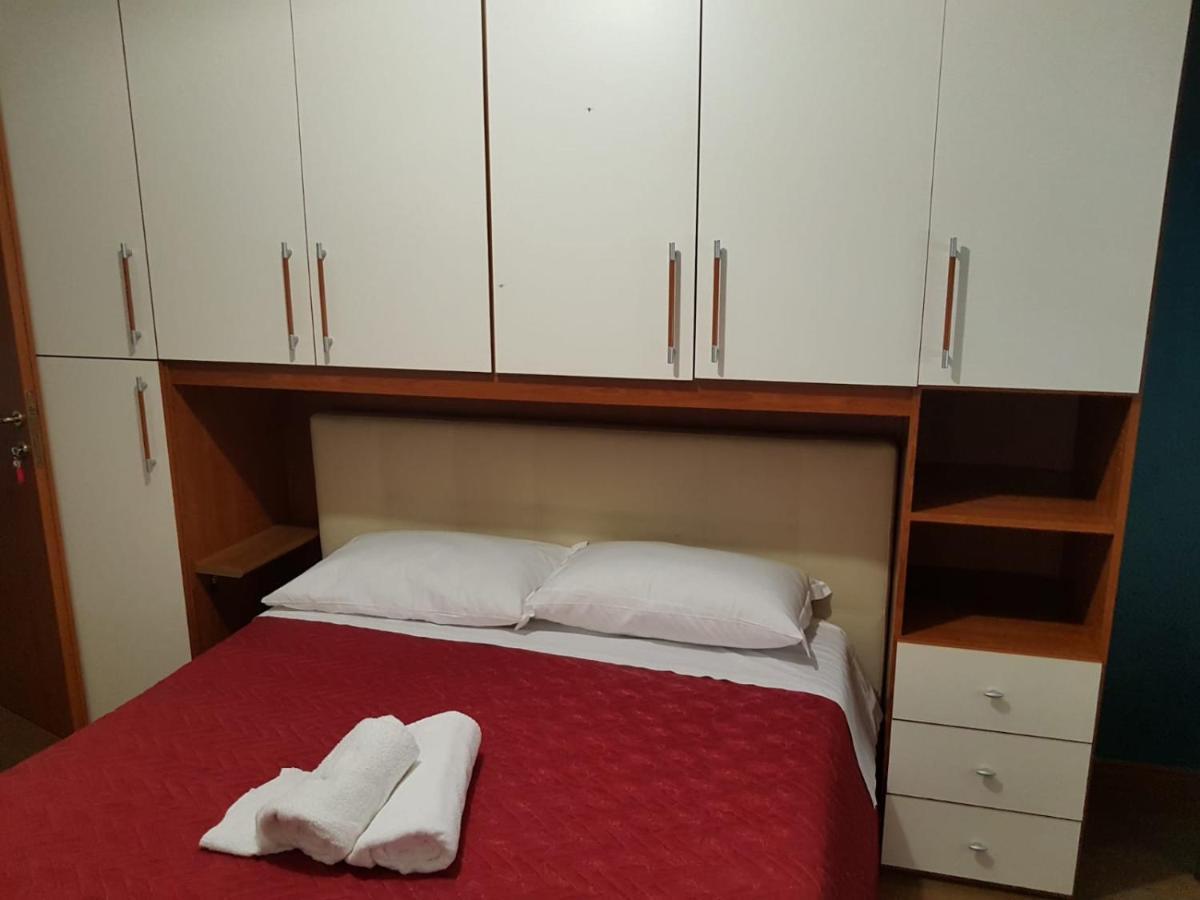 Domus Ubaldi Bed & Breakfast Rome