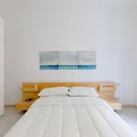 Arezzo Apartment, Metro Bologna e bus per la Sapienza, 4 persone, WiFi