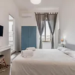 Roma House Piramide