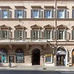Iflat Corso Deluxe Apartment