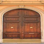 Elenoire Rooms & Suite