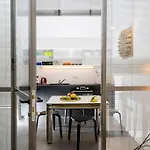 New! Design & Modern Apartment