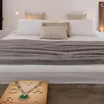 New! Design & Modern Apartment