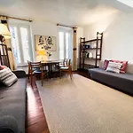 Irex Popolo Square Private Apartment