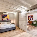 Lovely Spacious Apartment Near The Colosseum