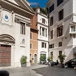Pantheon Caravaggio\'S House