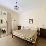 Comfy Apartment In Rome Near Metro